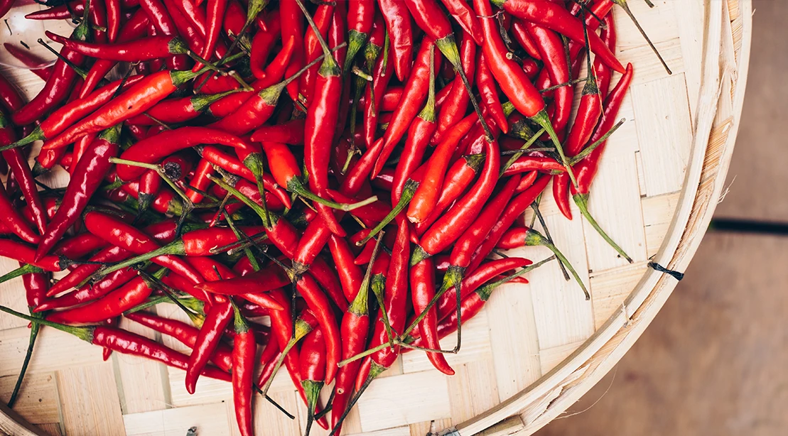5 Ways Chili Peppers Help Burn Stubborn Fat